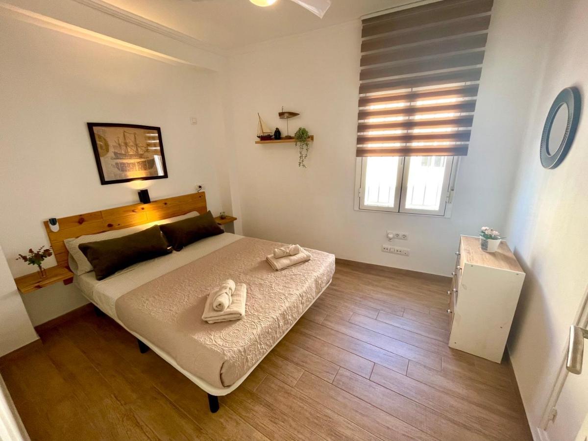 Gatu Casa Muse Junto A La Playa, Vista Al Mar, Aire Acc, Terraza, Wifi Y Chimenea " Preferente Mayores De 25 Anos Y Familias " El Puerto de Santa María Exteriör bild